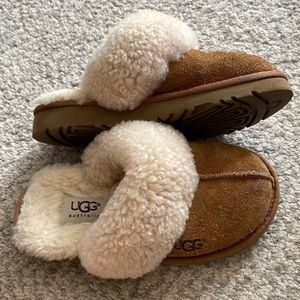 GUC Unisex Ugg Cozy Slippers